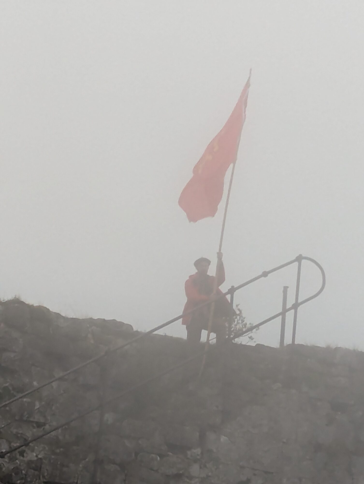 Accueil 2 Los estrangièrs dau dedins